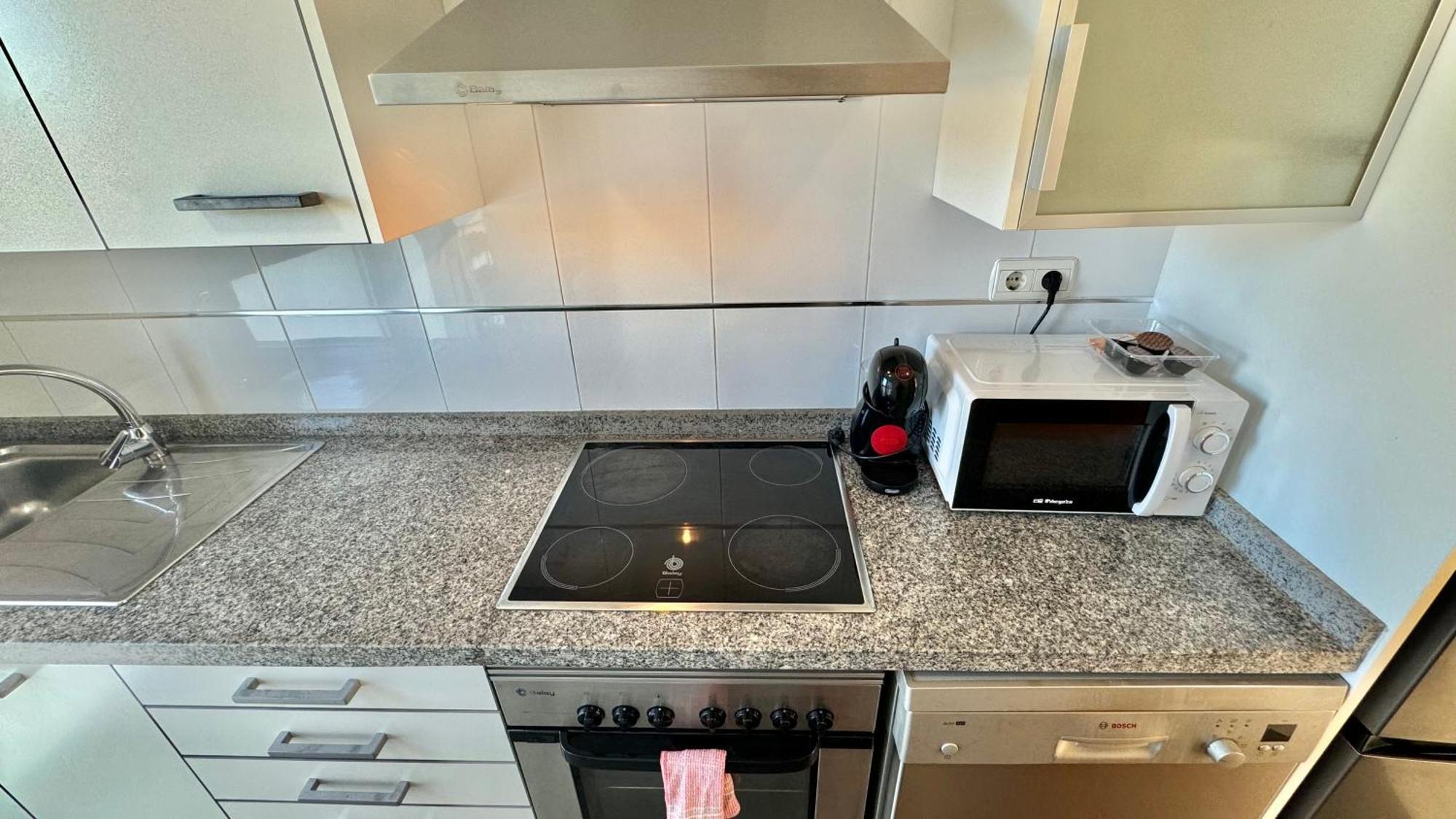 Highrise Apartment With Stunning Views From Private Balcony 85 Benidorm Exteriör bild